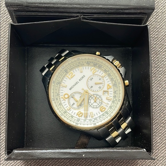 Michael Kors Watch - Picture 1 of 3